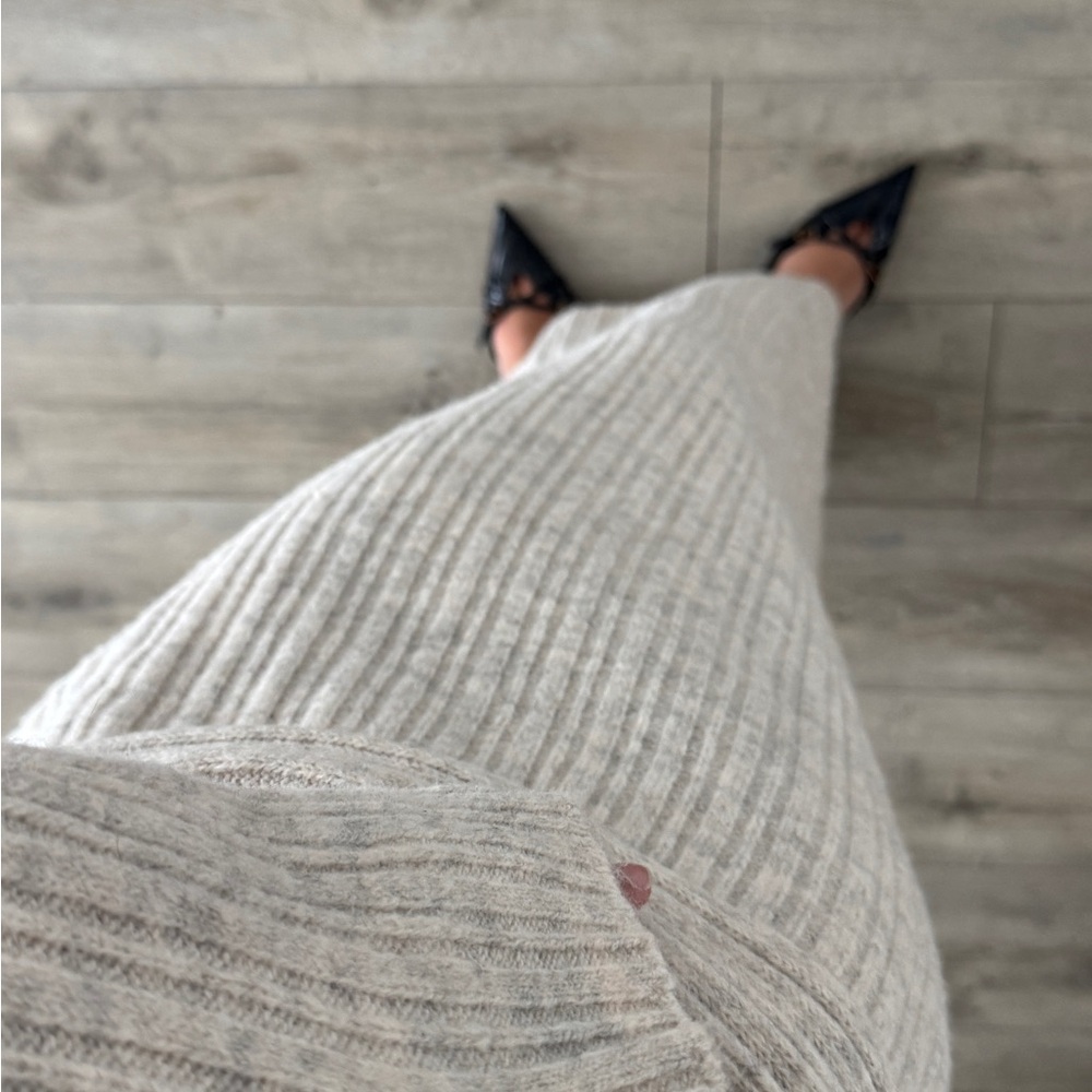 Commense Cream Ribbed Maxi Skirt Set - Picture 2 of 2